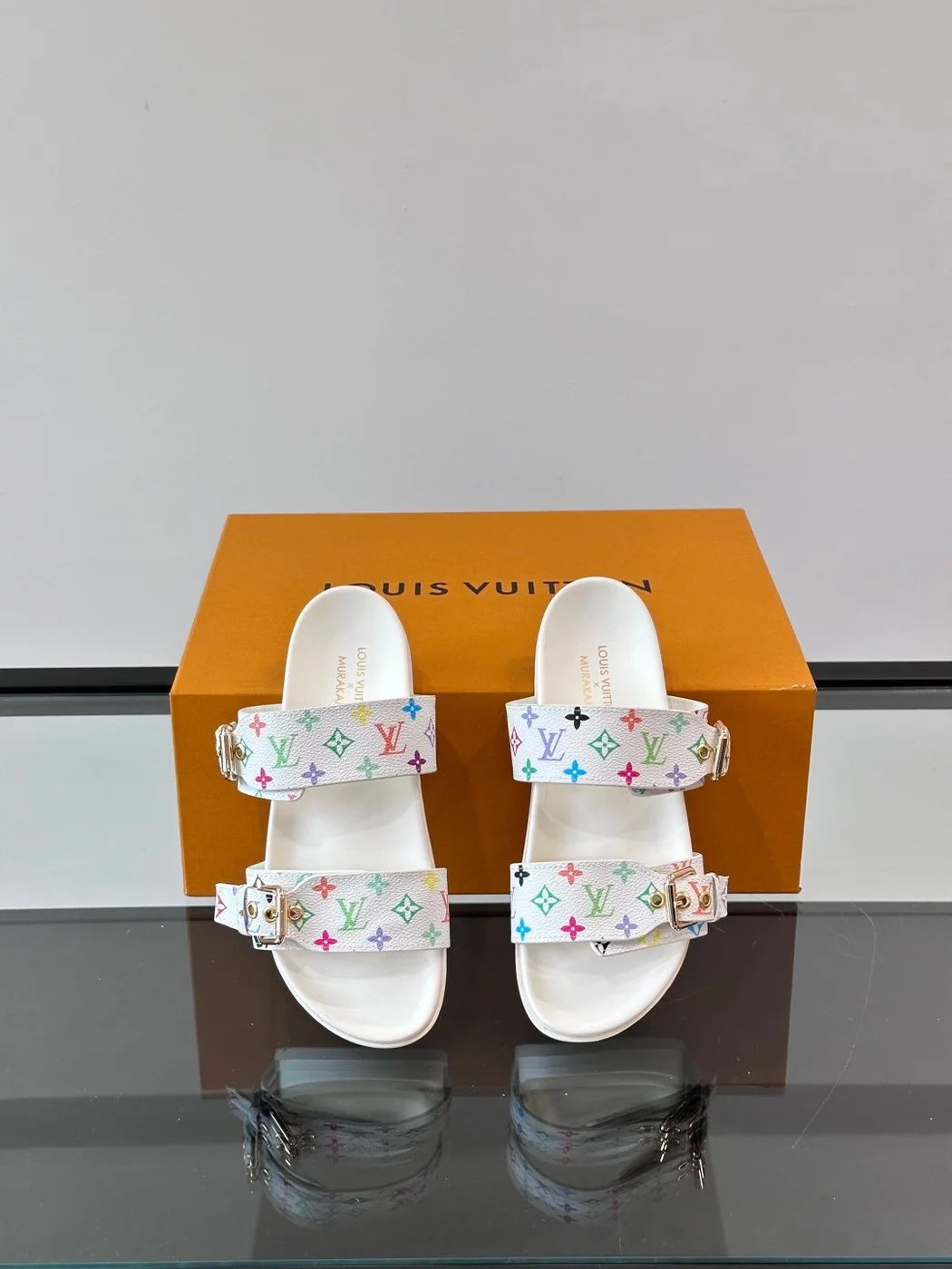 Louis Vuitton Men White Multicolor Pattern Leather Sandals product view 6