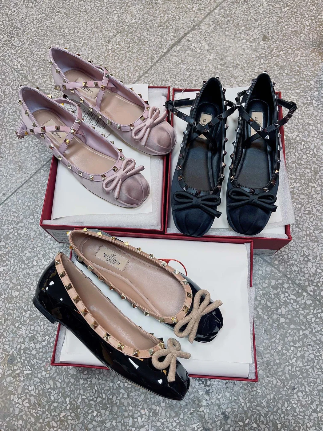 Valentino Women Black Patent Leather Studded Flats product view 3