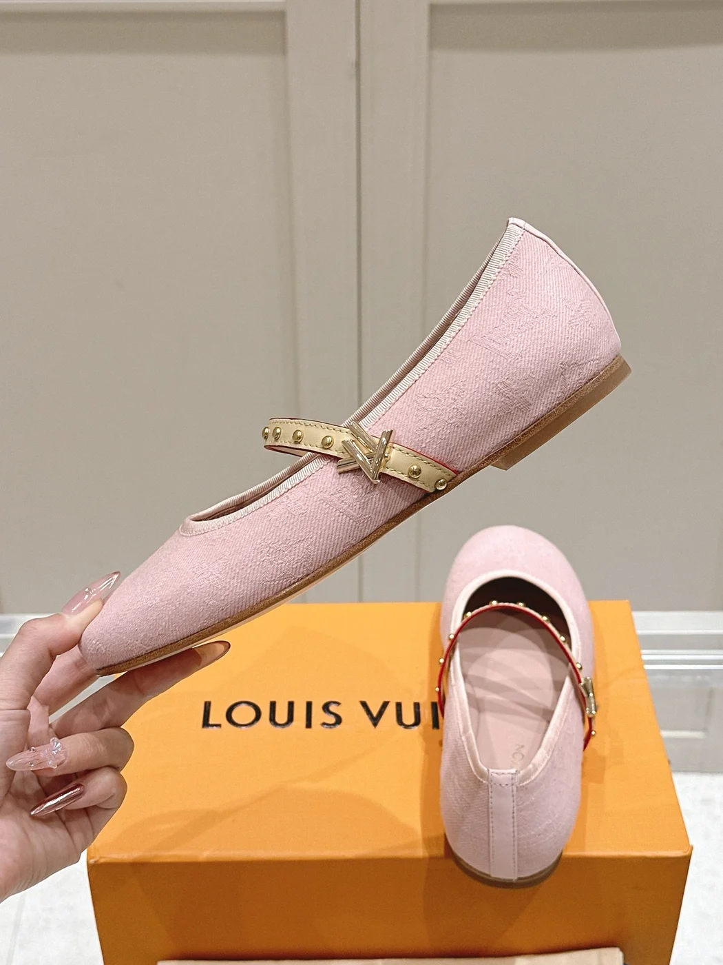 Louis Vuitton Women Pink Fabric Mary Janes Heels product view 6