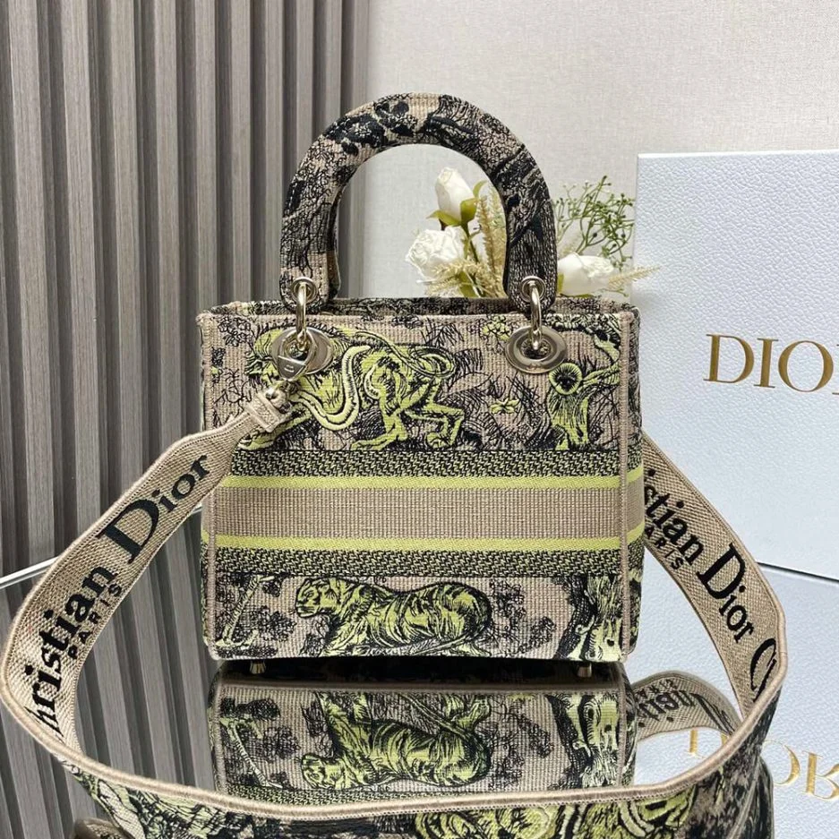 Dior Medium Dioriviera Lady D-Lite Bag product view 6