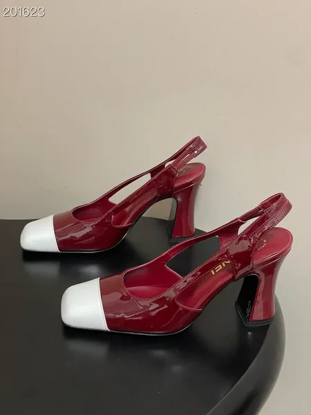 Chanel Slingback Heels Red White product view 2