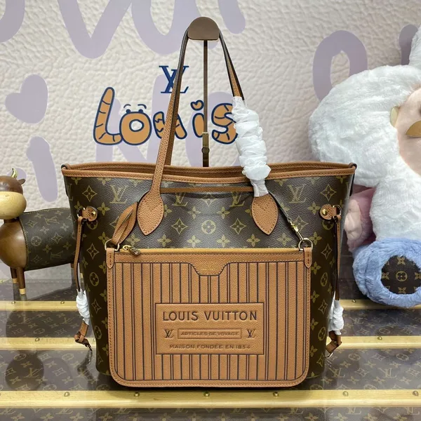 Louis Vuitton M12061 Louis Vuitton Reversible Neverfull Inside Out MM Handbag Brown product photo