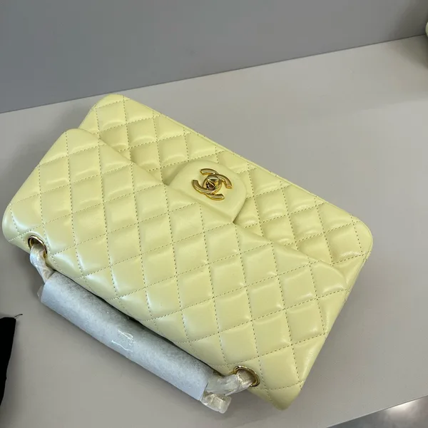 Chanel 25C Flap Bag 25 In Yellow Quilted Lambskin Gold Hardware product view 6