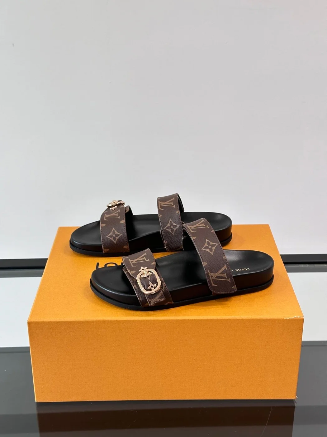 Louis Vuitton Men Brown Leather Logo Print Sandals product view 3