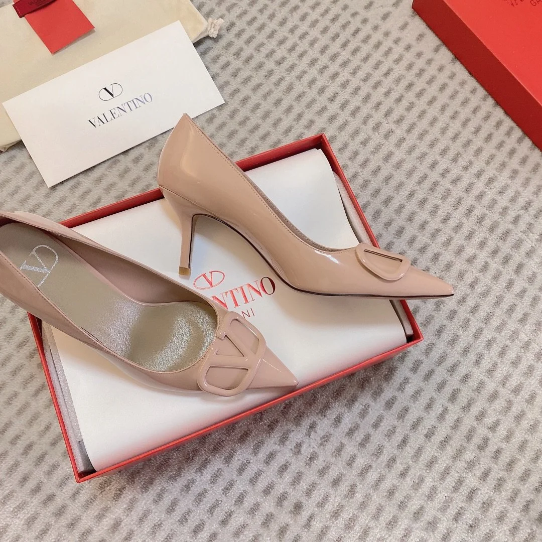 Valentino Women Beige Patent Leather Pointed Pumps product view 3