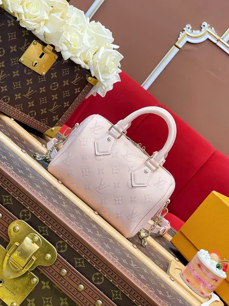 Louis Vuitton Speedy 20 in pink Monogram Empreinte Bag product view 6