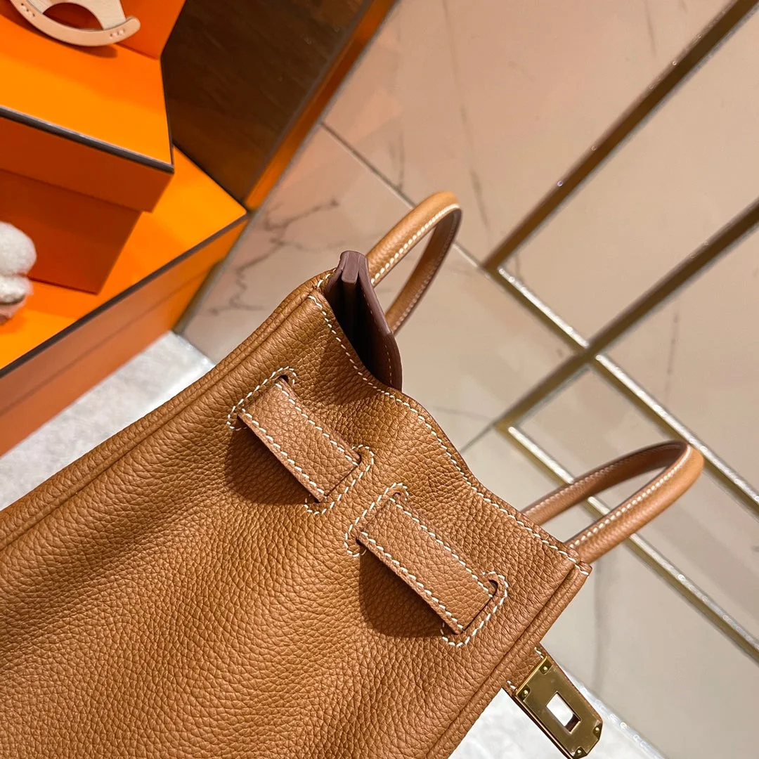 Hermès Birkin 30 cm Gold Togo Leather Gold Hardware Bag product view 9