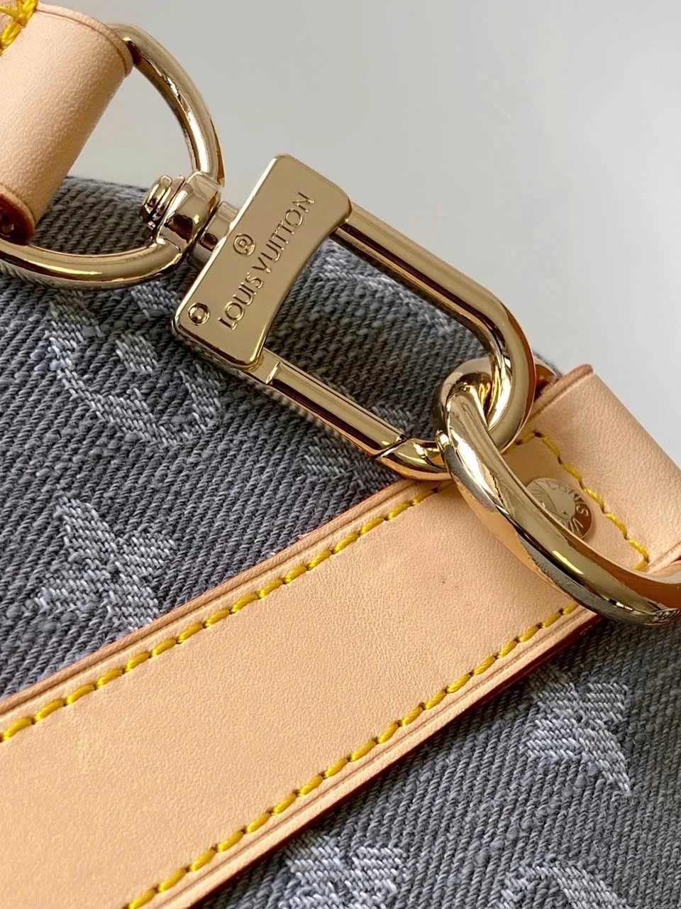 Louis Vuitton Keepall Denim bandouliere 55 Grey Bag product view 5