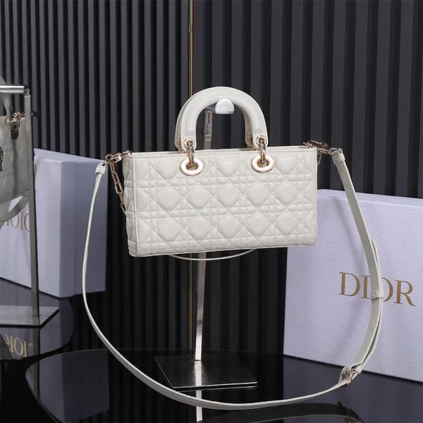 Dior Medium White Lady D-Joy Bag product view 3