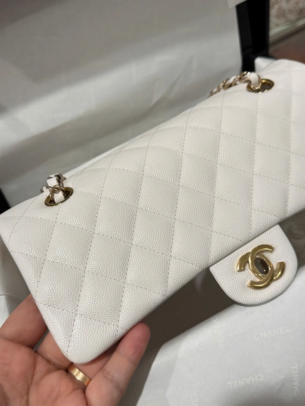 Chanel Classic Woman’s White Handbags Lock Gold 25 cm product view 2