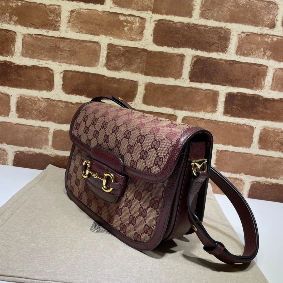 Gucci Small Horsebit Shoulder Bag (All Color in Stock) product view 4