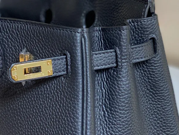 Hermès Birkin 30 cm In Black Togo Leather Gold Hardware Bag product view 7