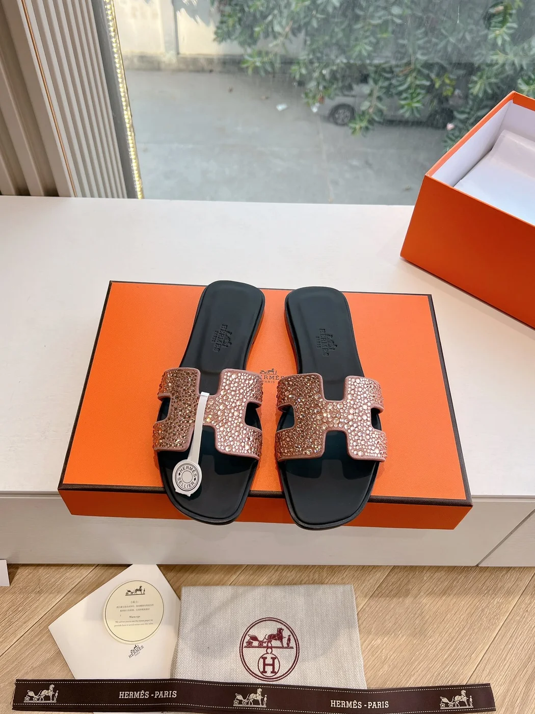 Hermès Women Rose Gold Crystal Leather Sandals product view 1