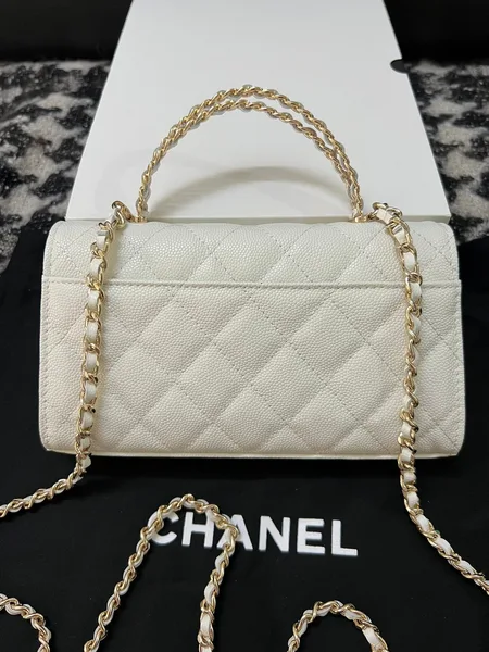 Chanel Kelly 23P Clutch With Chain Gold Hardware product view 5
