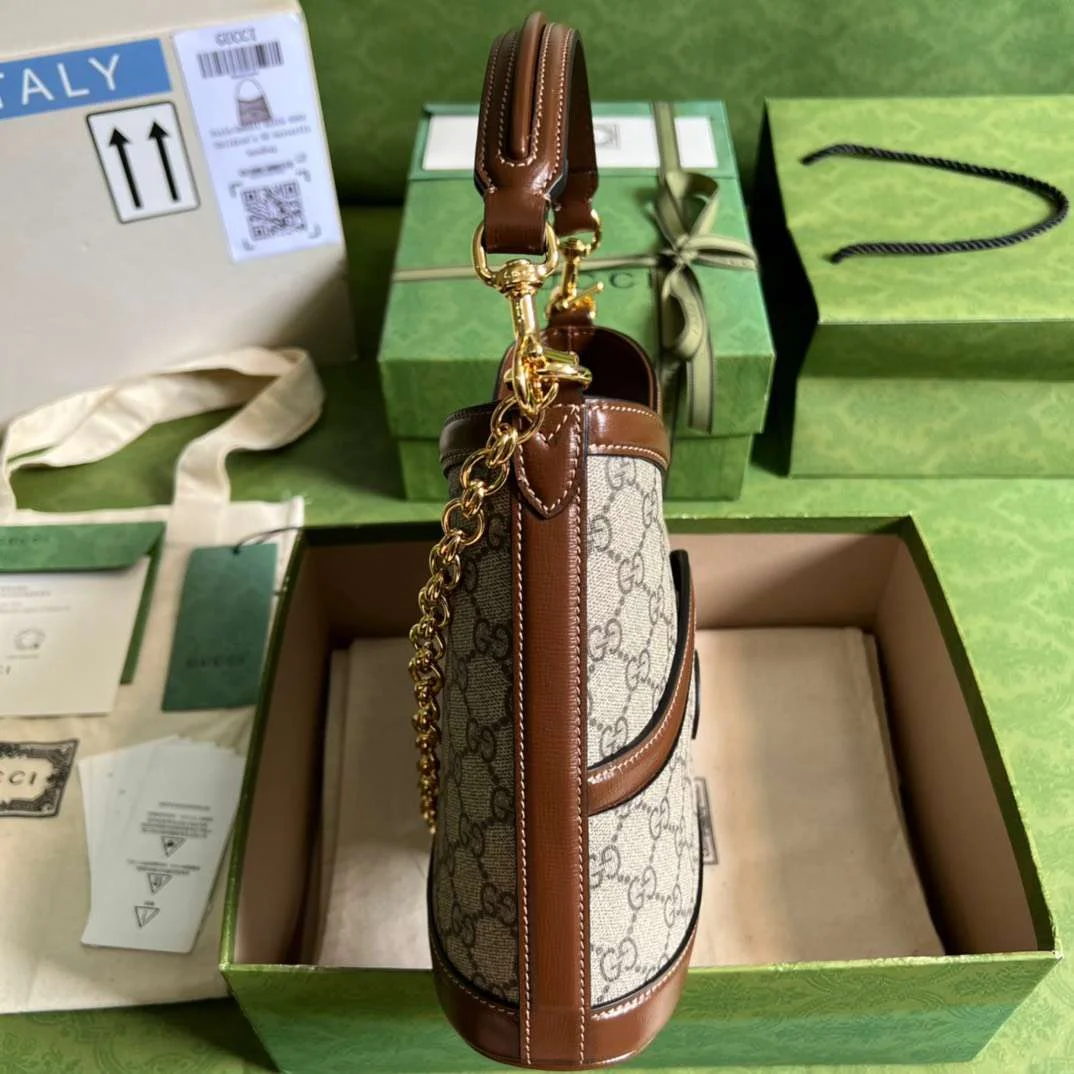 Gucci Handle Women’s Cowhide Handbag with Gc Logo Pattern 25x21cm product view 8