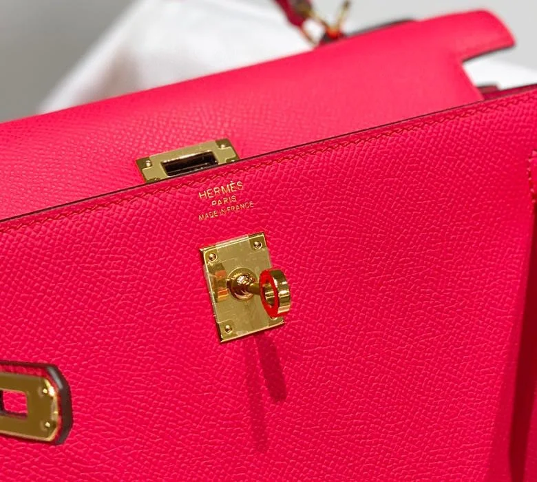 Hermès Kelly 25 cm In Rose Tyrien Epsom Gold Hardware Bag product view 6