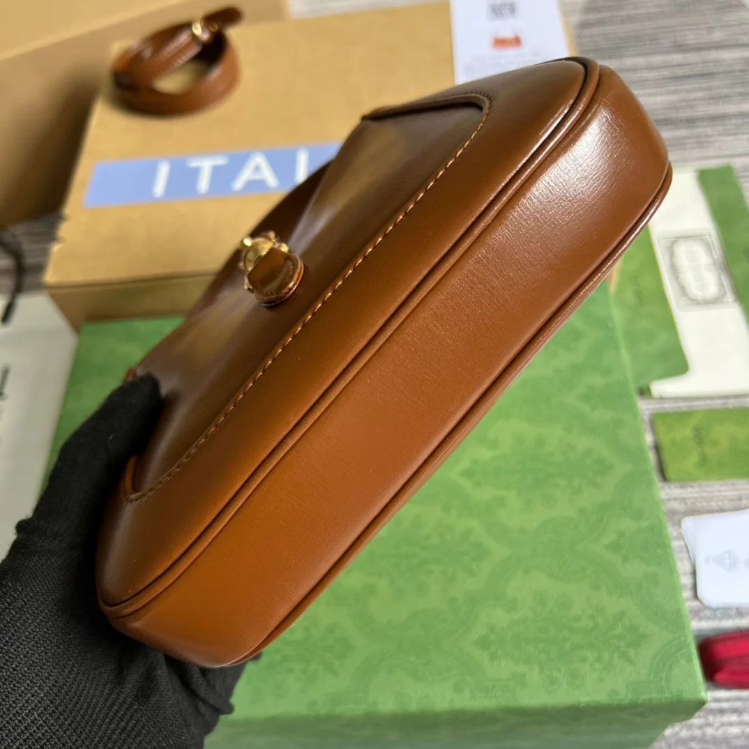 Gucci Jackie Mini 19 Shoulder Bag In Cinnamon Brown Calfskin product view 8