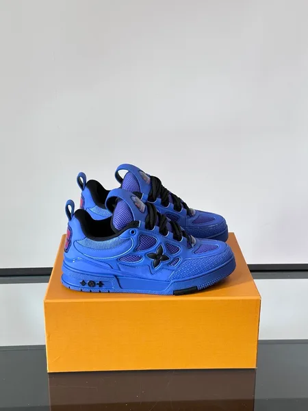 Louis Vuitton Men Blue Mesh And Leather Sneakers product view 1