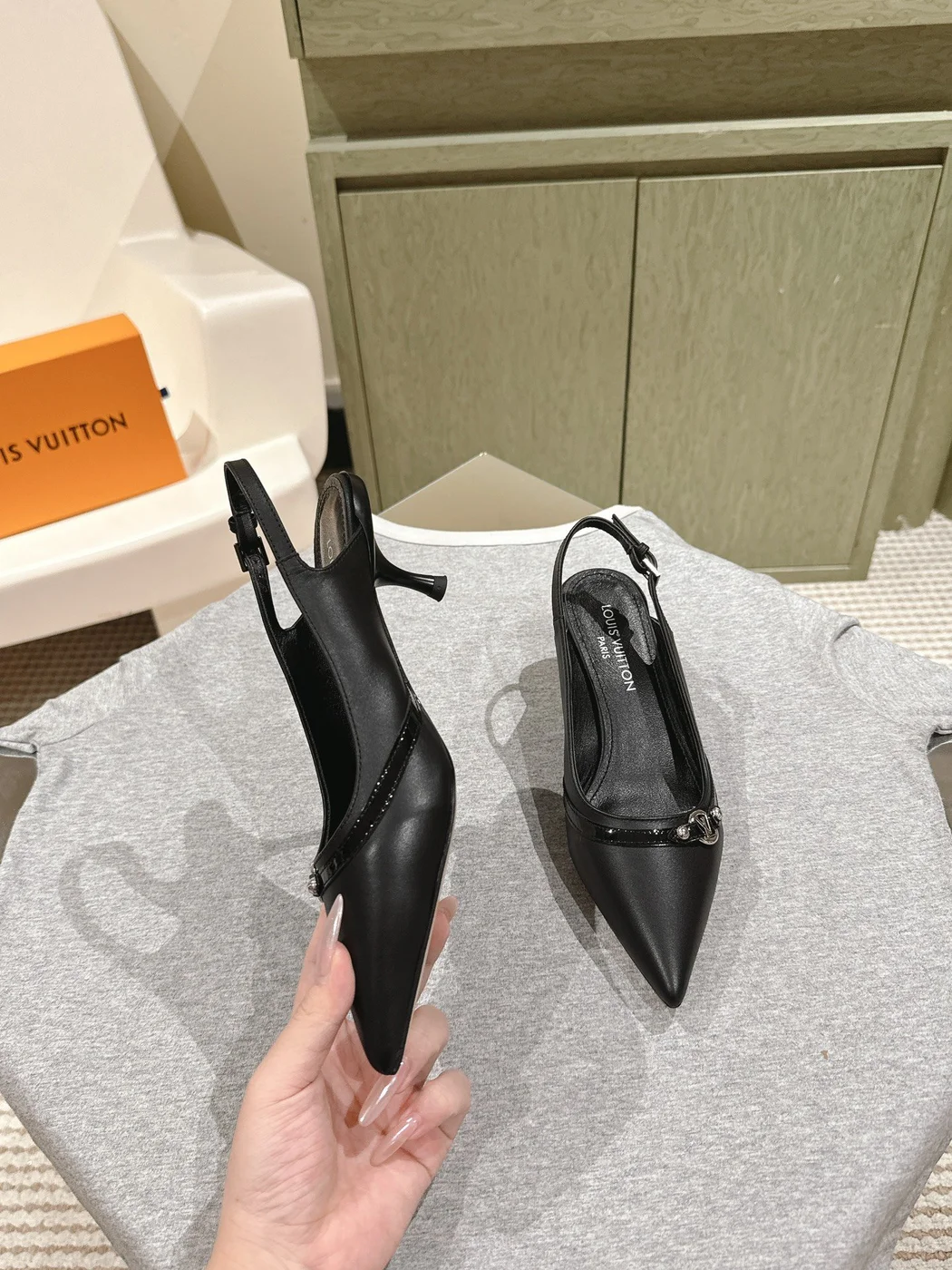 Louis Vuitton Women Black Leather Slingback Heels product view 4