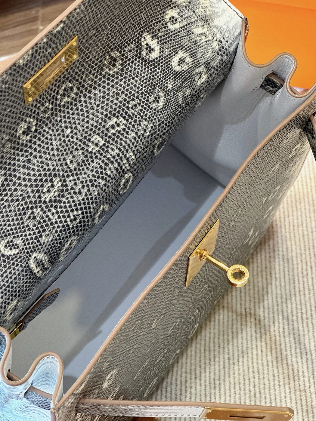 Hermès Kelly 28 Lizard Leather – Limited Stock Bag product view 5