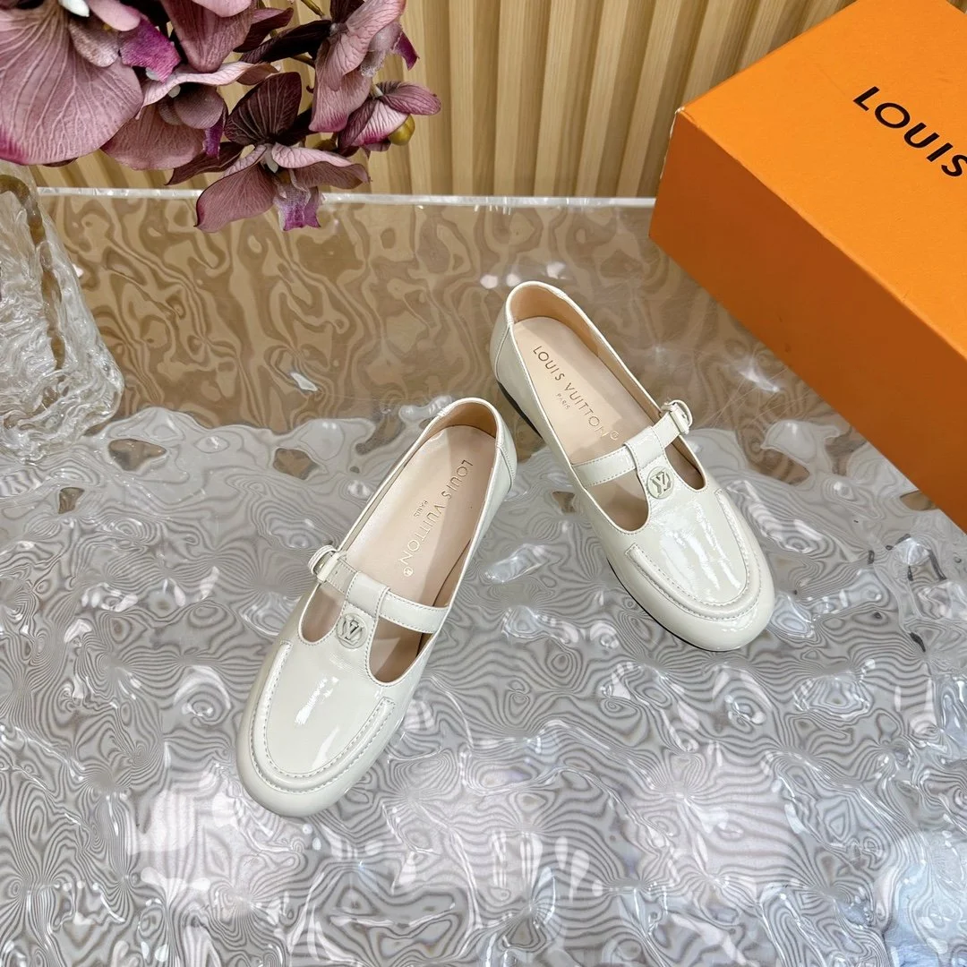 Louis Vuitton Women White Patent Leather Loafers product view 2