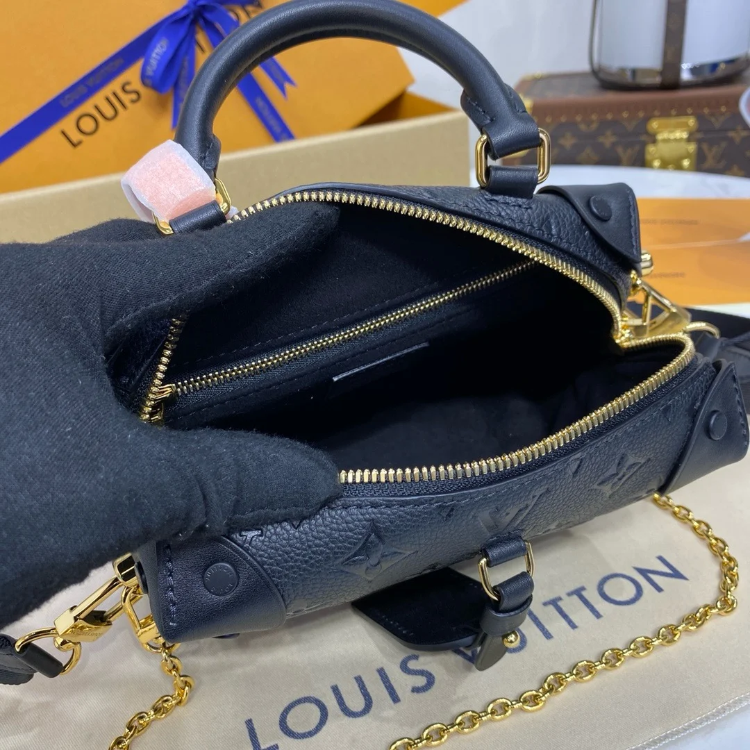 Louis Vuitton M45393 Petite Malle Souple Bag product view 8