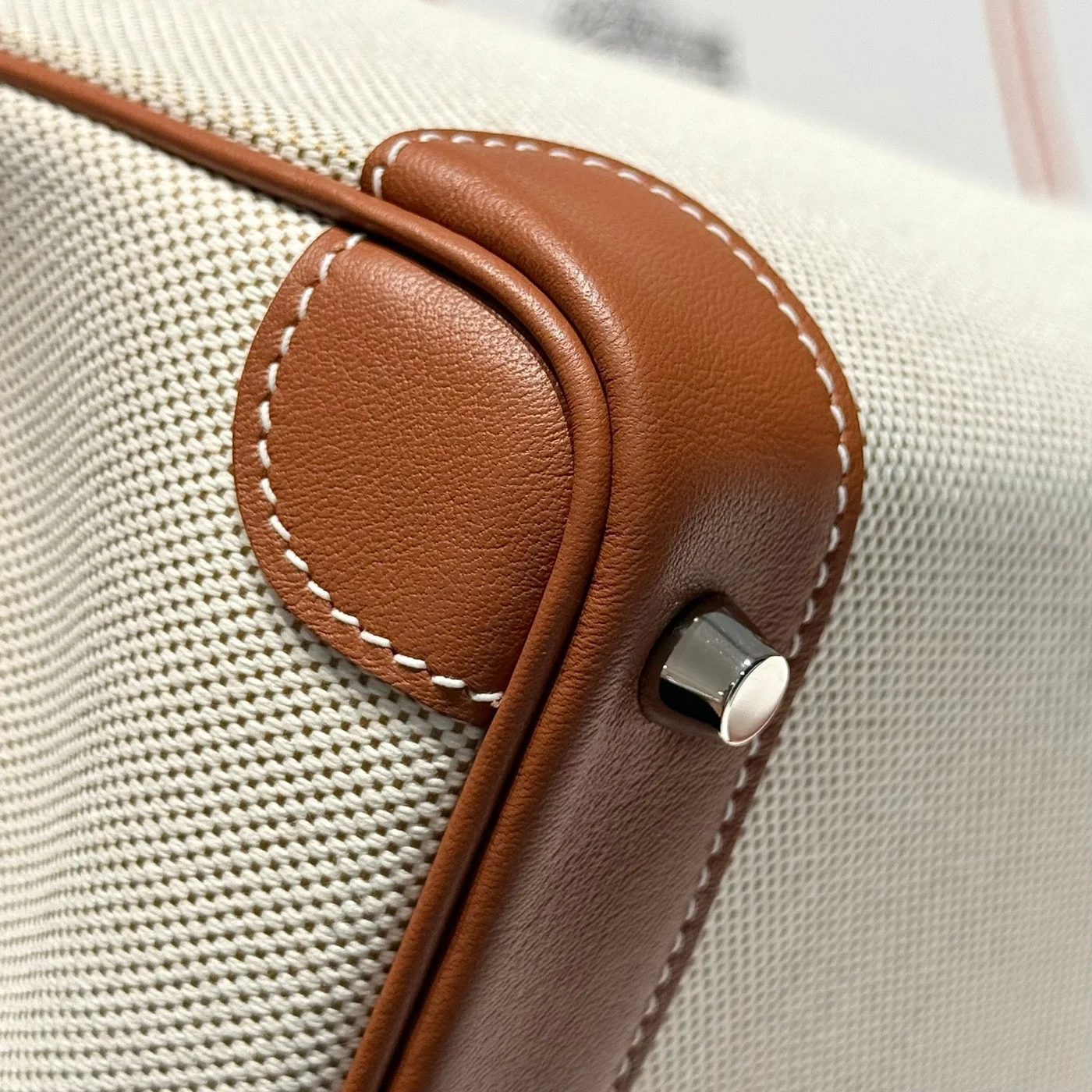 Hermès Birkin 25 cm In Veau Barenia Swift Ercu Toile Canvas Bag product view 4