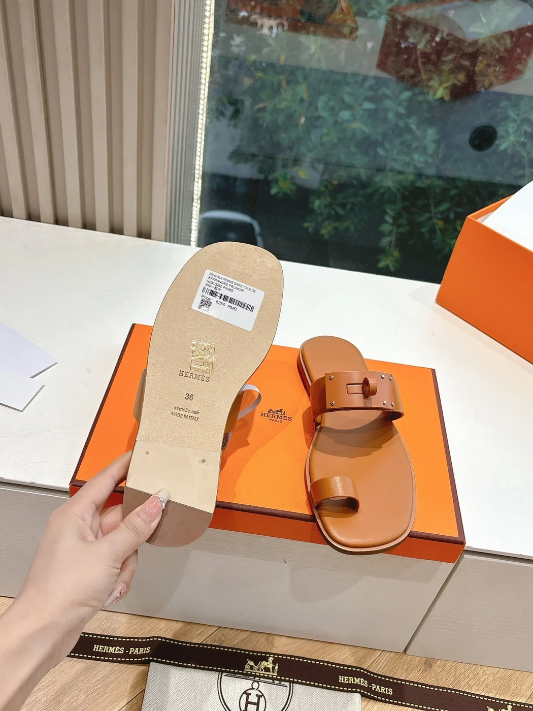 Hermès Women Tan Leather Sandals product view 2
