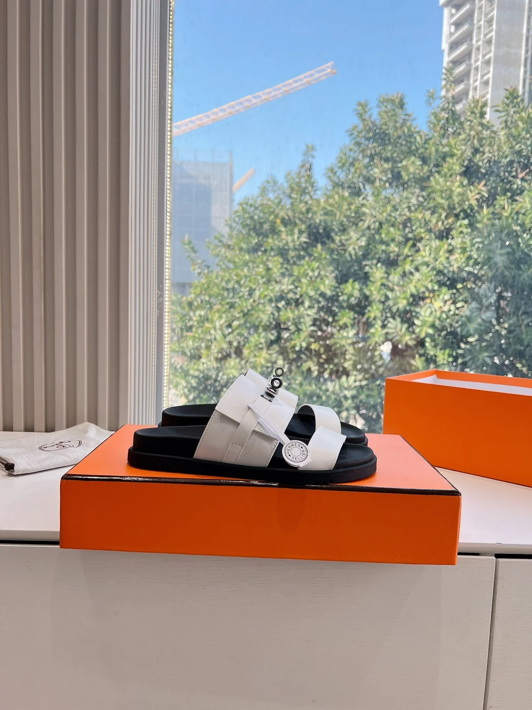 Hermès Women White Leather Straps Flat Sandals product view 2