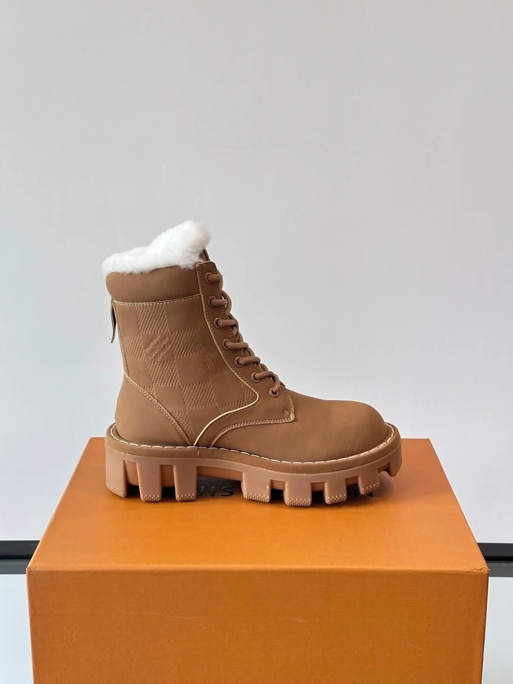 Louis Vuitton Men Tan Leather Fur-Lined Boots product view 6