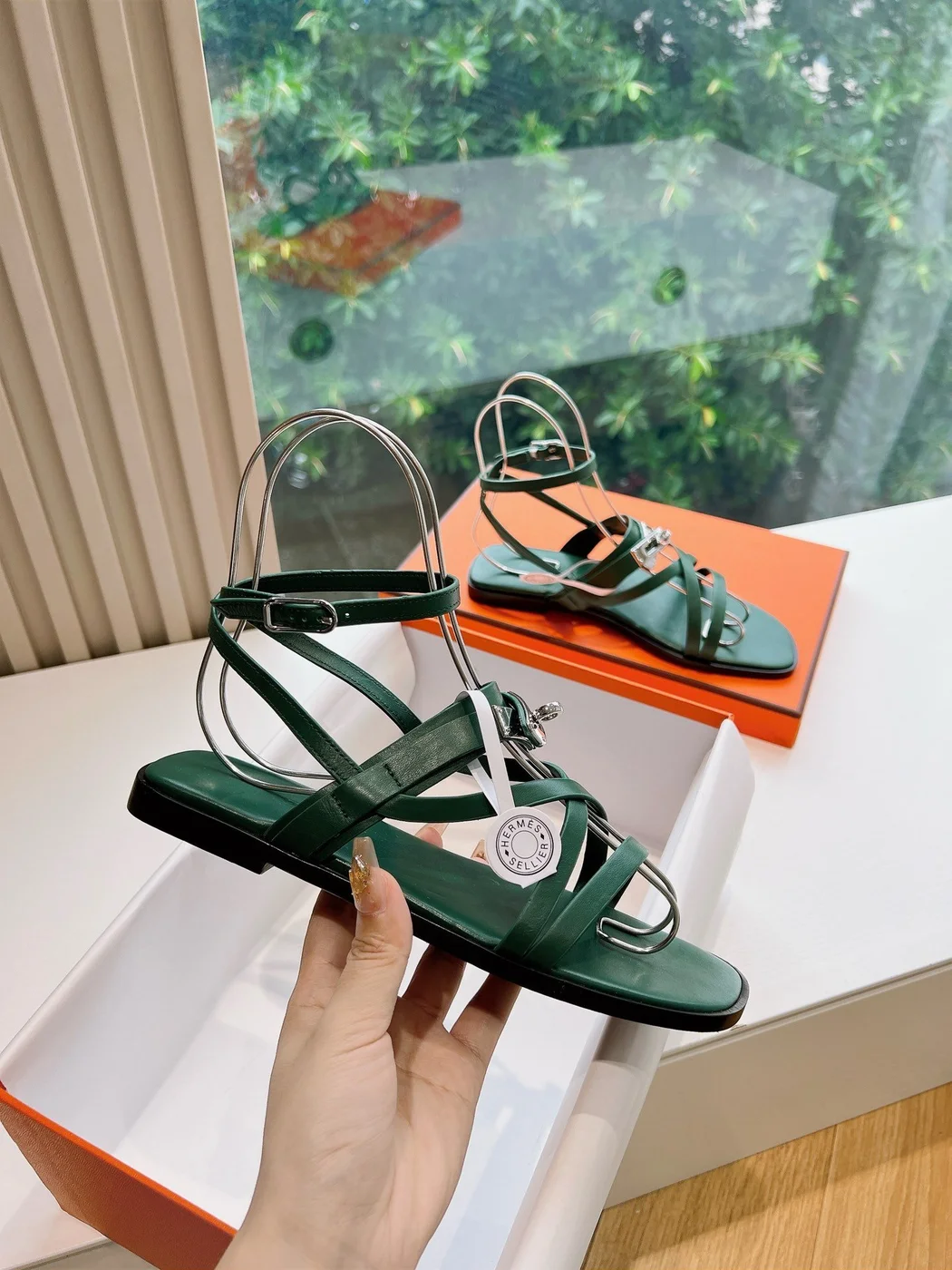 Hermès Women Green Leather Strappy Sandals product view 5