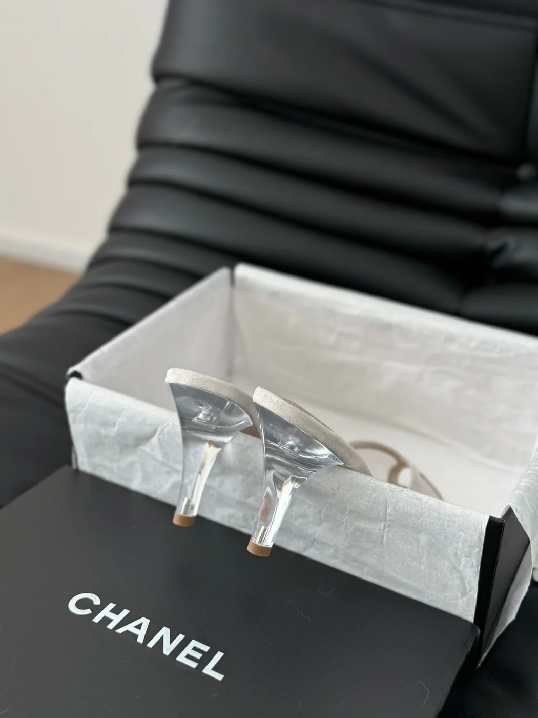 Chanel Women Beige Mesh And Leather Mules product view 4