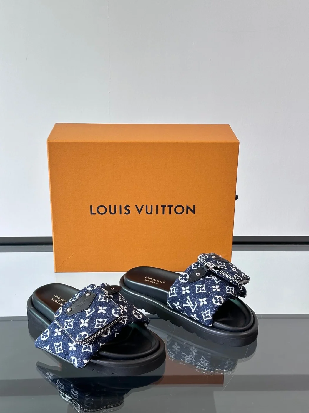 Louis Vuitton Men Navy Fabric Slides product view 5