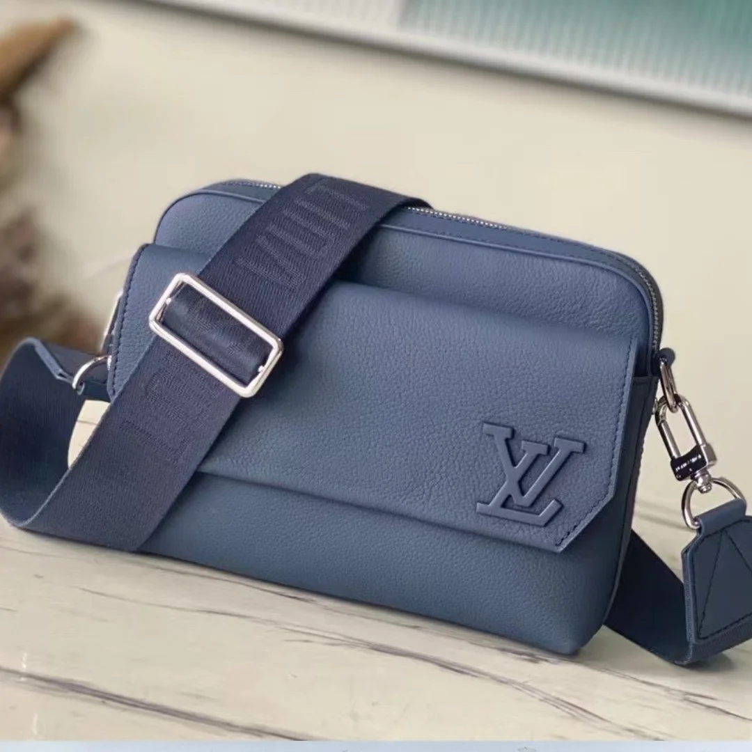 Louis Vuitton Fastline Men Handbags Blue 23.5x18x7cm product view 1