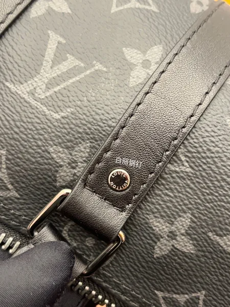 Louis Vuitton Keepall Bandoulière 25 Bag in Monogram Eclipse product view 6
