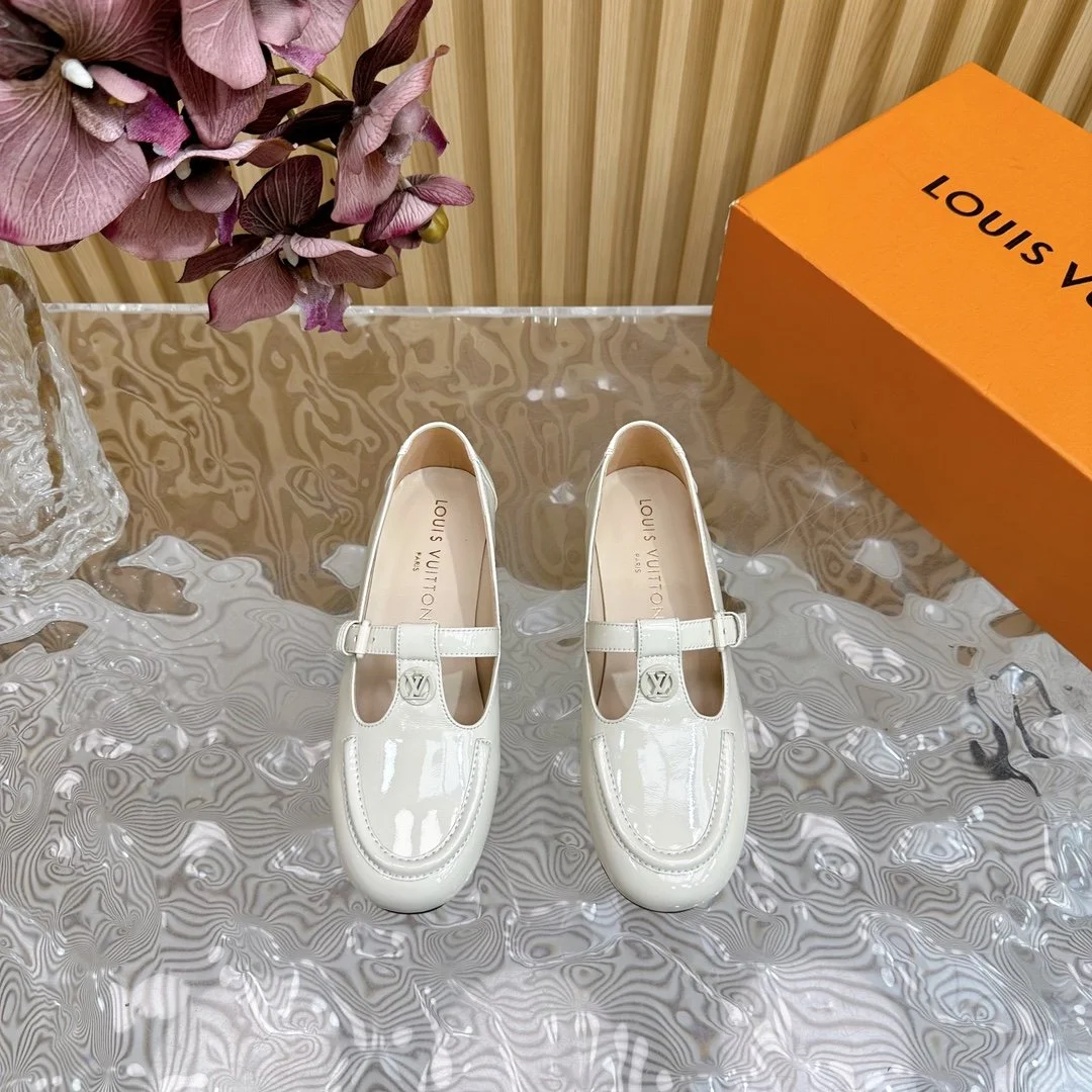 Louis Vuitton Women White Patent Leather Loafers product view 6