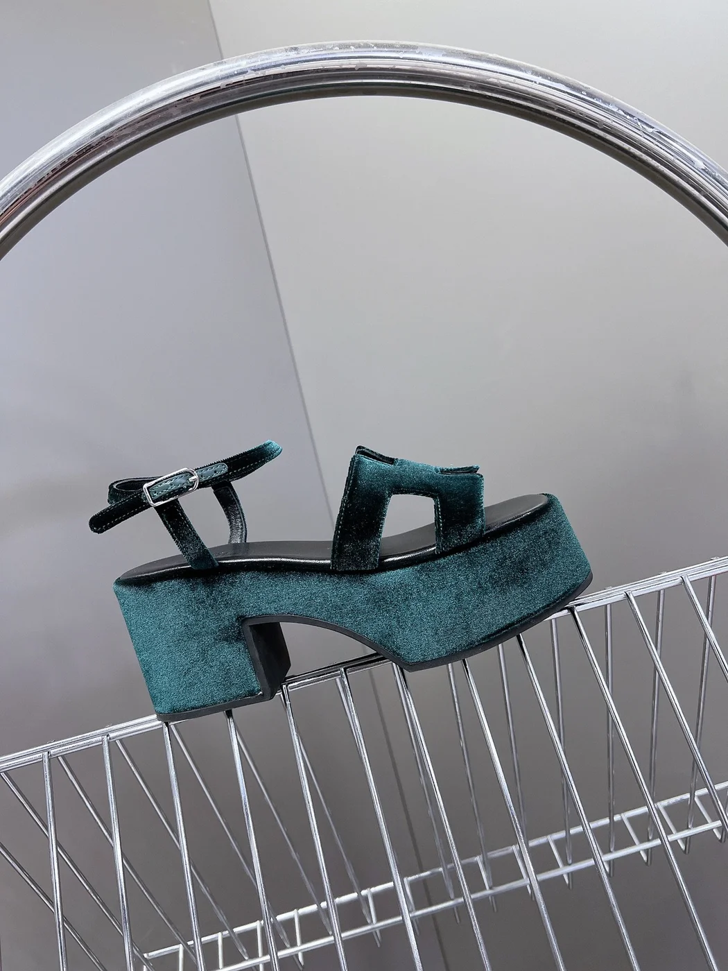 Hermès Women Dark Green Velvet Sandals product view 6
