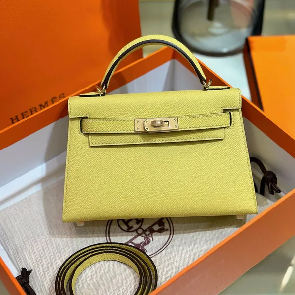Hermès Mini Kelly 20 Yellow Gold Hardware Bag product view 1