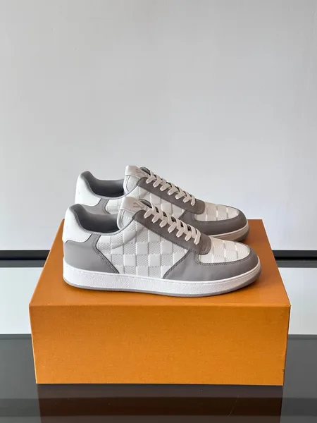 Louis Vuitton Men White And Gray Leather Sneakers product view 1