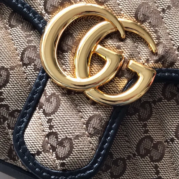 Gucci GG Marmont GG Shoulder Bag Small product view 7