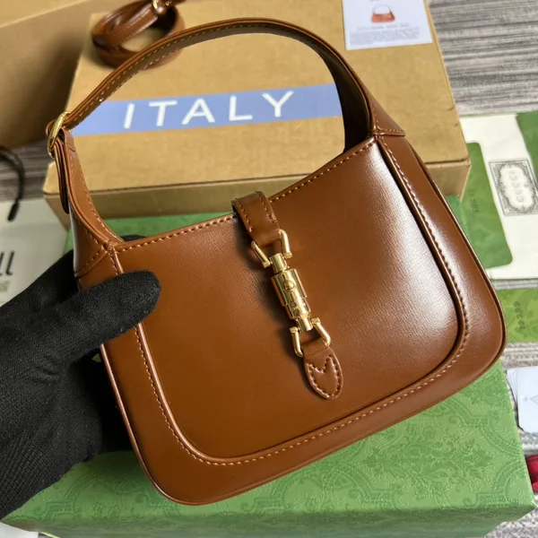 Gucci Jackie Mini 19 Shoulder Bag In Cinnamon Brown Calfskin product view 3
