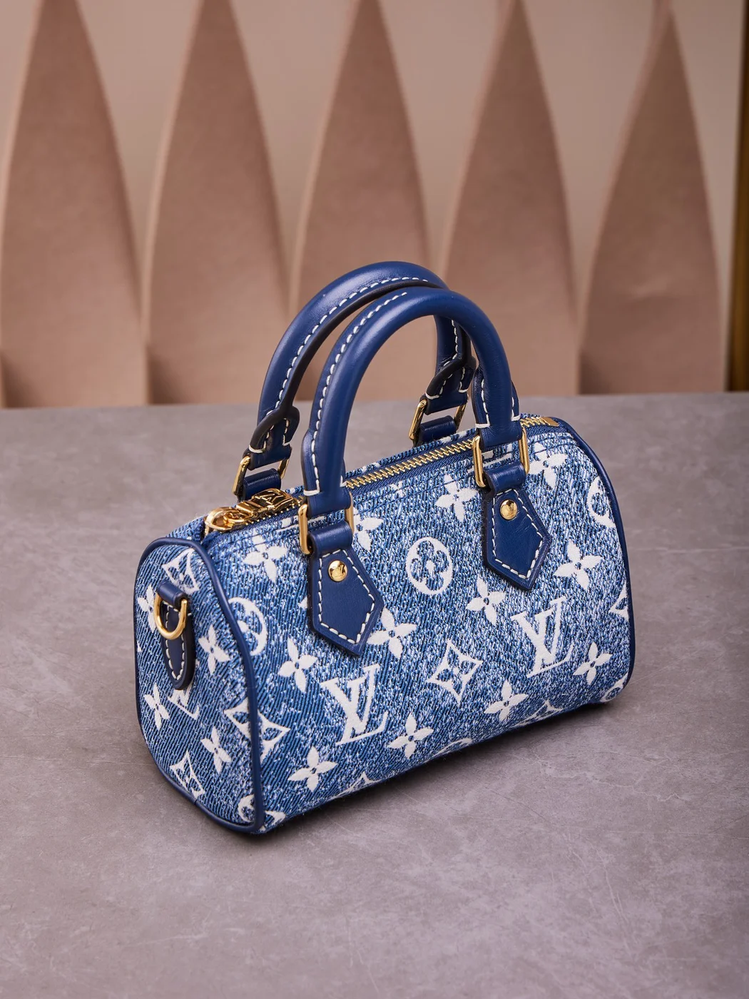 Louis Vuitton Speedy Monogram Demin Woman’s Handbags 16x10x7.5 cm product view 2