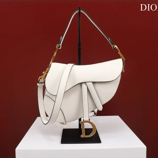 Dior Saddle Handbags White Color With Lock Yellow Gold 25x20x6.5 cm product view 1