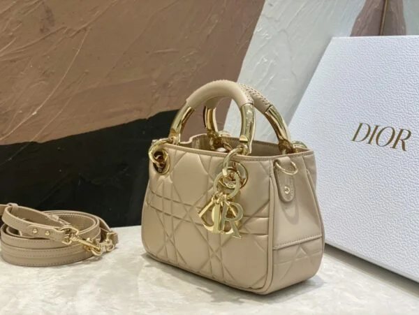 Dior Lady Women’s Handbag Beige Smooth Leather 20x13x8cm product view 6