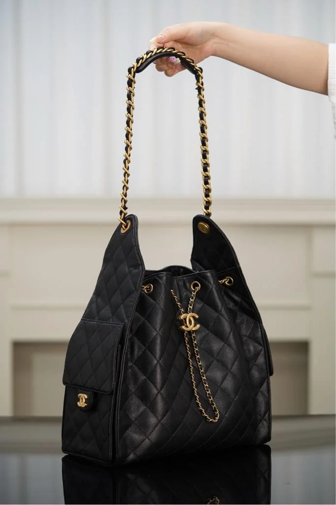 Chanel 25 Caviar Black Large size Bag product view 3