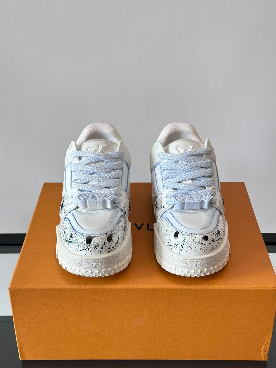 Louis Vuitton Men White Leather Painted Sneakers product view 2