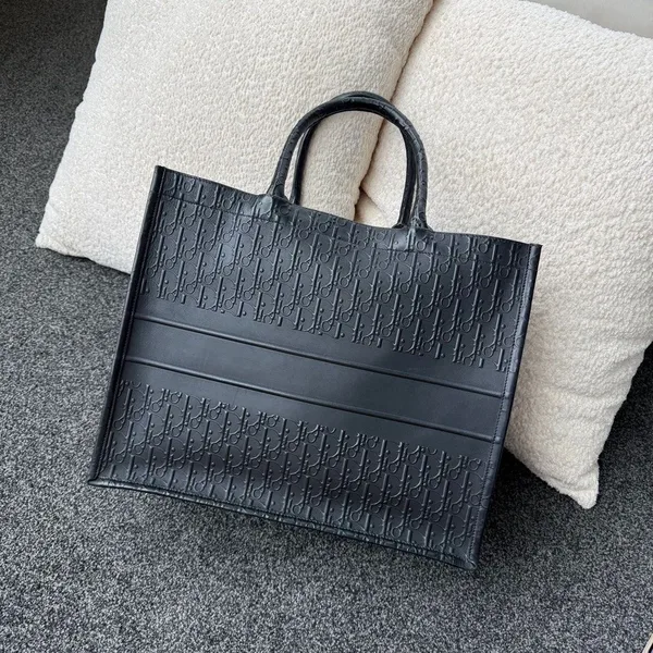 Dior Book Tote Largr Bag Claf Black product view 2