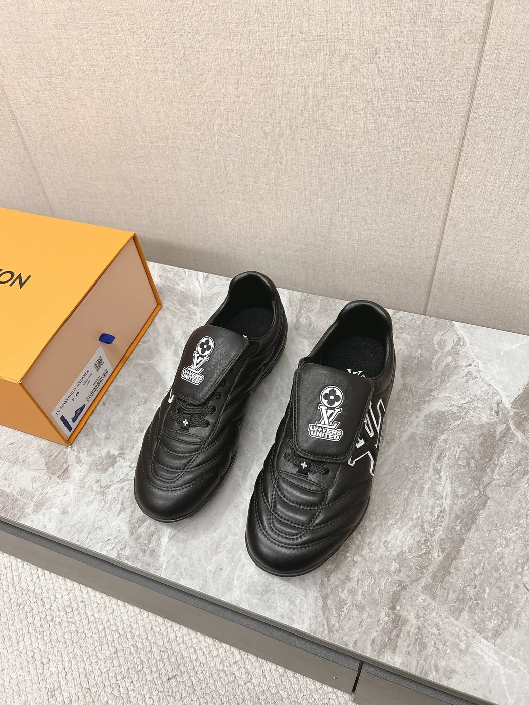 Louis Vuitton Women Black Leather Sneakers product view 5