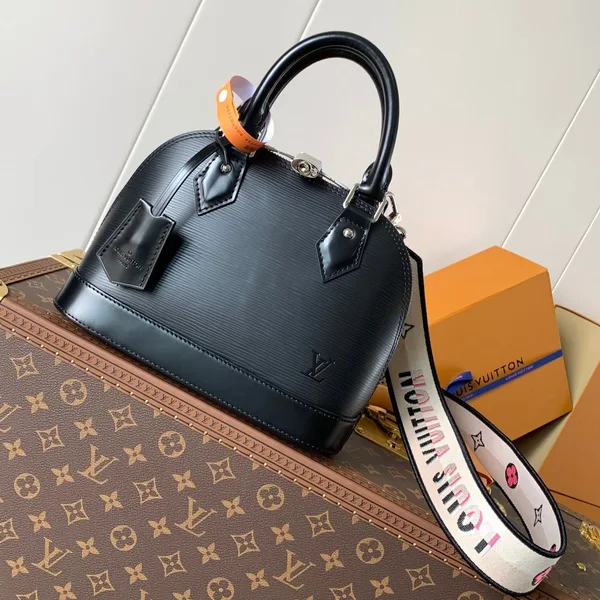 Louis Vuitton Alma BB Bag 23 In Black Grain Cowhide product view 1