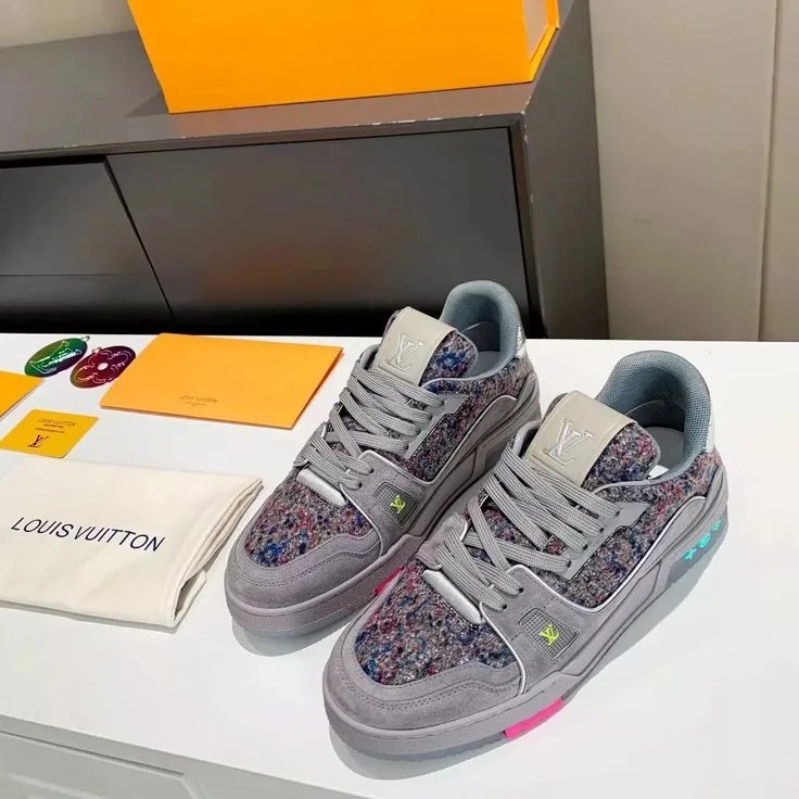 Louis Vuitton Trainer sneakers in the ‘Grey with Colorful Mesh product view 1
